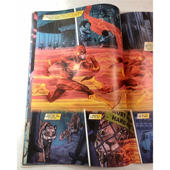 2012 DC Comics The Flash No. 3 - Picture 8 of 14